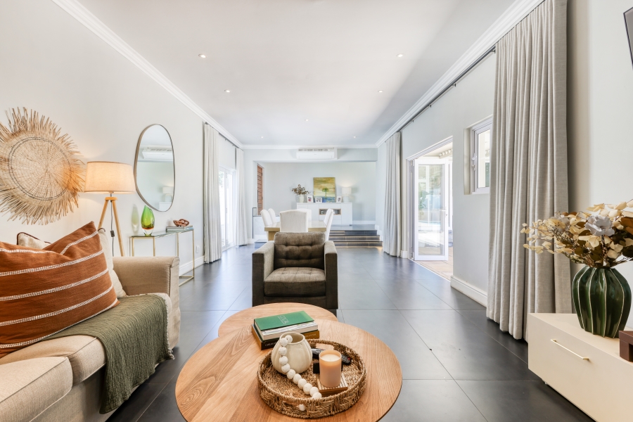 3 Bedroom Property for Sale in Kirstenhof Western Cape